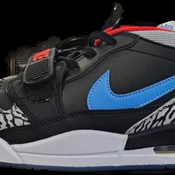 Air Jordan Legacy 312 Low Chicago Flag
